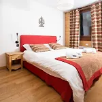 Apartament Le Paradis 18b - Year